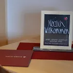 Kreuz *